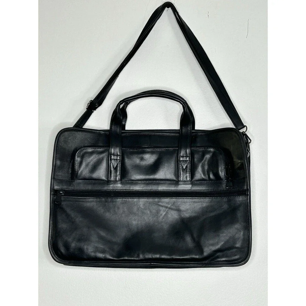 WINN INTERNATIONAL GENUINE LEATHER BRIEFCASE BLACK Excellent Condition